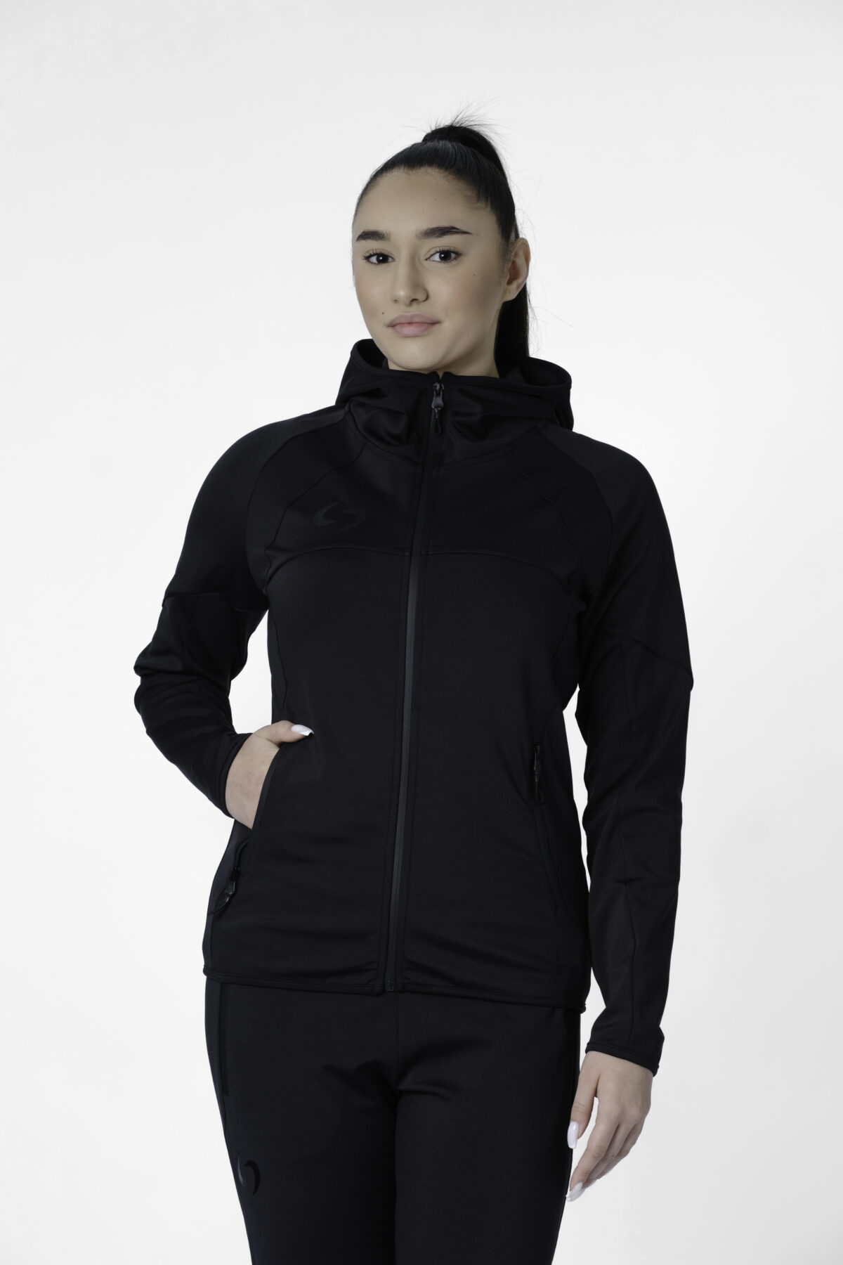 S-cut tracksuit jacket with hood (black/black)